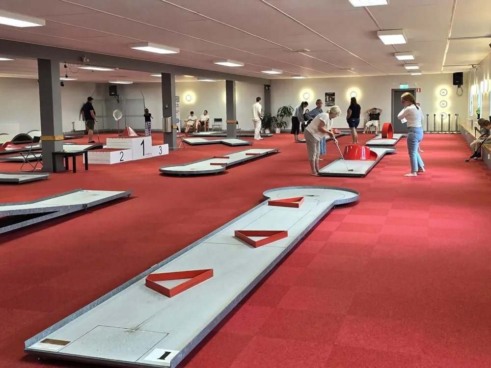 Autumn holiday - mini golf