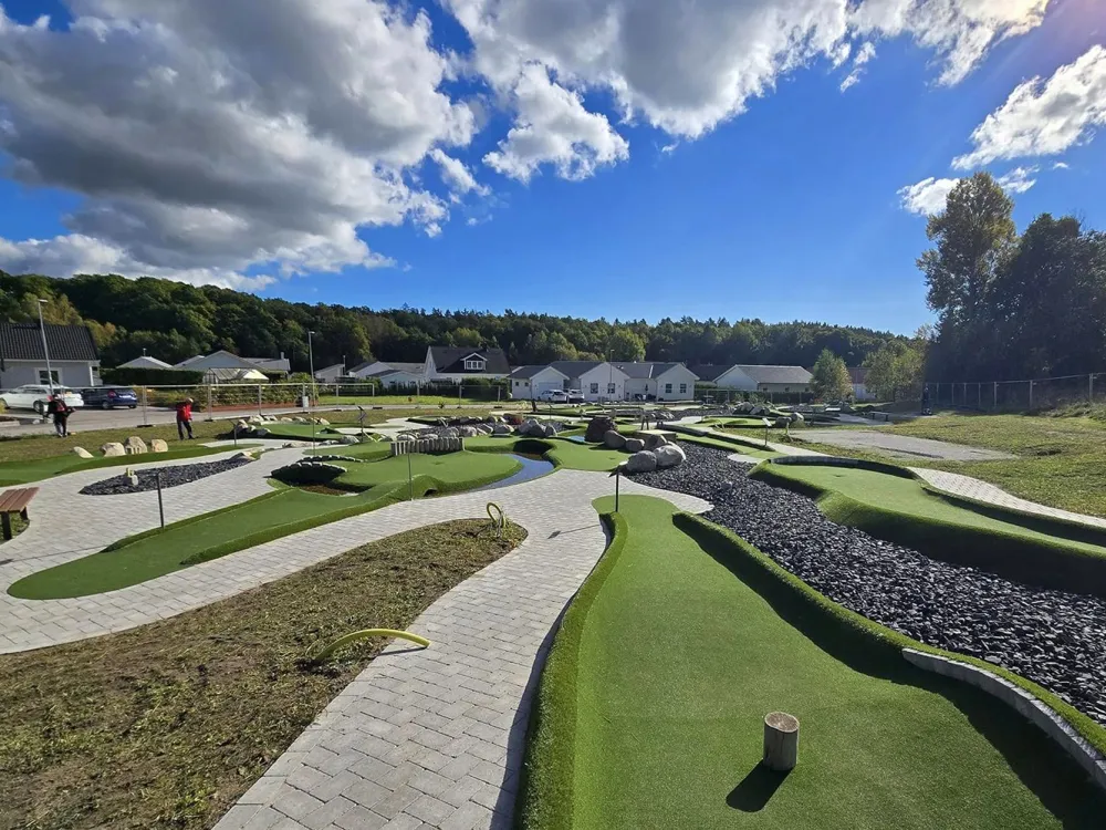 Easter holiday - minigolf