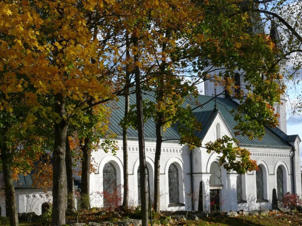 Bild på Ringamåla kyrka
