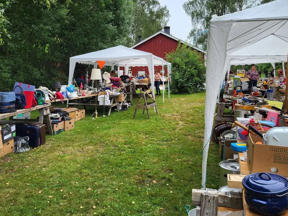 Bild på loppmarknaden